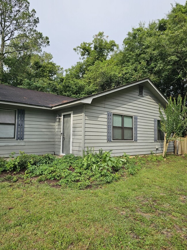932 12th St E in Tifton, GA - Building Photo - Building Photo