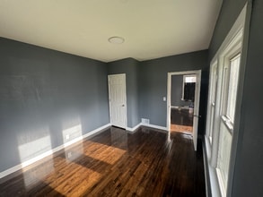 409 Tay St in Rockford, IL - Building Photo - Building Photo