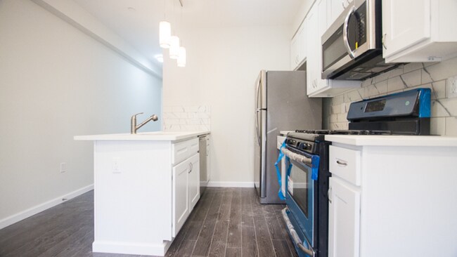 594 Franklin Ave, Unit 3 in Brooklyn, NY - Building Photo - Building Photo