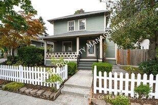 114 W 23rd St in Vancouver, WA - Building Photo