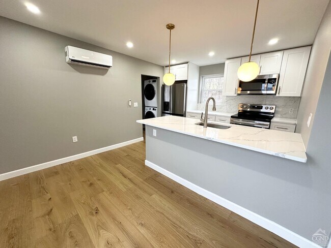 46 North St in Catskill, NY - Building Photo - Building Photo