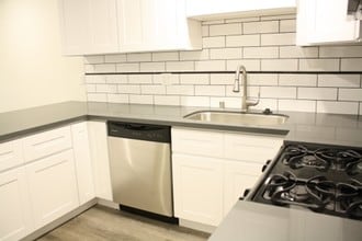 1240 W. 29th St. in Los Angeles, CA - Building Photo - Building Photo