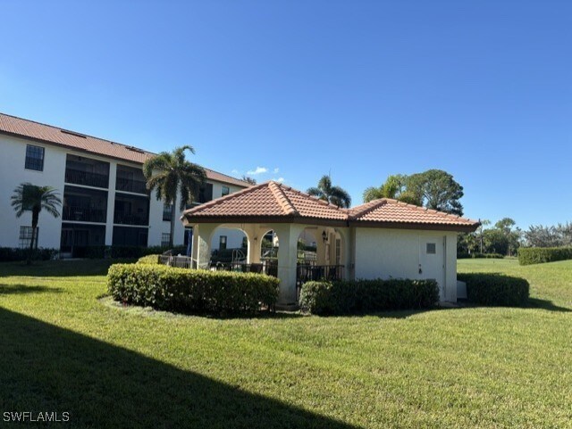 property at 605 Augusta Blvd
