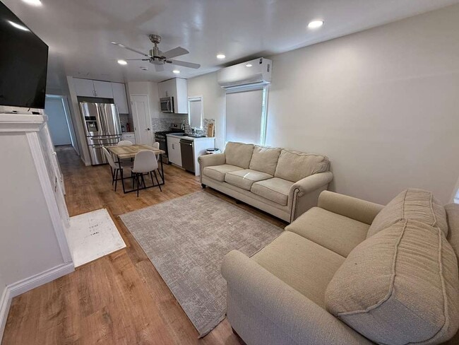 1157 W 2nd St, Unit 1157 W 2nd St, San Pedro, CA 90731, Unit 1157 W 2nd St, San Pedro, CA 90731