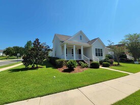 4061 Shady View Ln in Tallahassee, FL - Building Photo