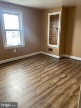 429 Bridge St-Unit -3RD FLOOR REAR in New Cumberland, PA - Building Photo - Building Photo