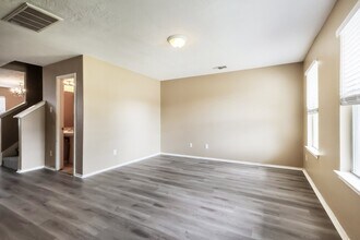 21211 Linden House Ct in Humble, TX - Building Photo - Building Photo