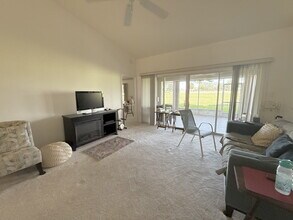 11125 Sun Tree Rd in Hudson, FL - Building Photo - Building Photo