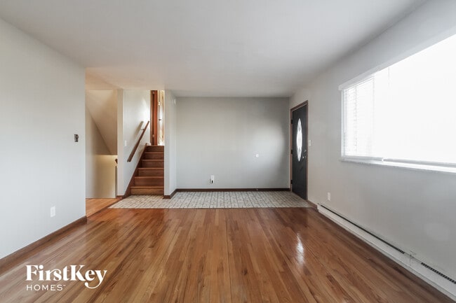 8141 S East St in Indianapolis, IN - Building Photo - Building Photo