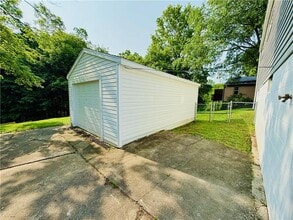 466 Efts Ln in Wintersville, OH - Building Photo - Building Photo