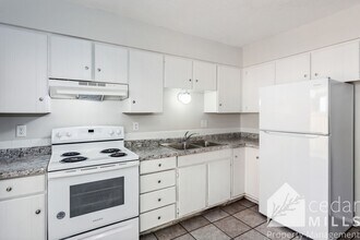 1119 S Fern St in Wichita, KS - Building Photo - Building Photo