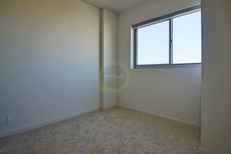 916 W Huron St in Chicago, IL - Building Photo - Building Photo