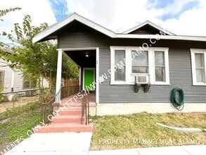 1411 W Magnolia Ave in San Antonio, TX - Building Photo - Building Photo