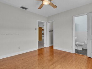8985 SW 149th Terrace in Palmetto Bay, FL - Building Photo - Building Photo