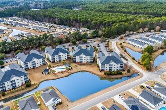 2080 Cross Gate Blvd in Myrtle Beach, SC - Building Photo - Building Photo