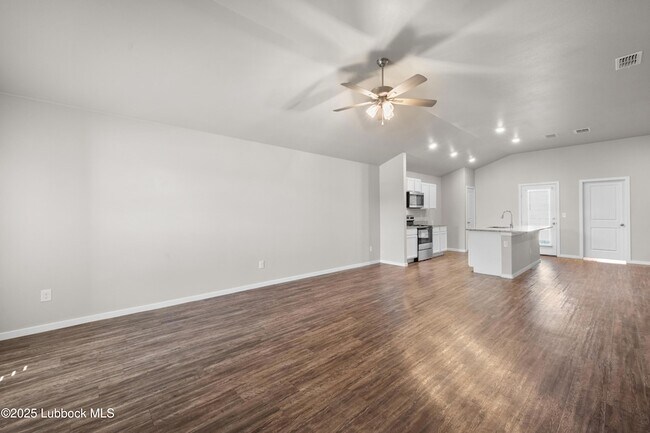 2031 Kenwood Ave in Lubbock, TX - Building Photo - Building Photo