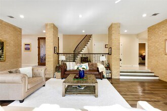 201 Vanderpool Ln in Houston, TX - Building Photo - Building Photo