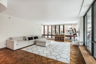 3577 Atwater Ave in Montréal, QC - Building Photo - Building Photo