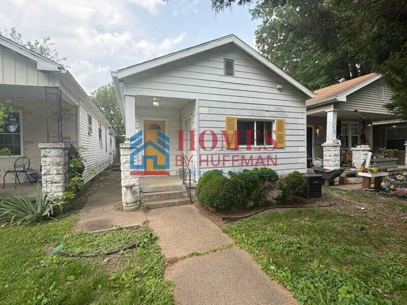 1728 E Illinois St in Evansville, IN - Building Photo