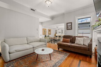 37 Mt Vernon St in Boston, MA - Building Photo - Building Photo