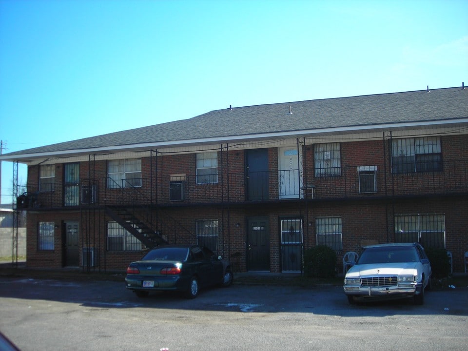 Renro Apartments in Birmingham, AL - Building Photo