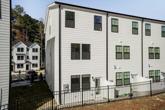 1522 Crescent Townes Wy in Raleigh, NC - Building Photo - Building Photo