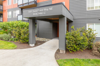 Seventy-O-One Condo in Seattle, WA - Foto de edificio - Building Photo