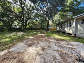 1810 SE 47 Terrace in Gainesville, FL - Building Photo - Building Photo