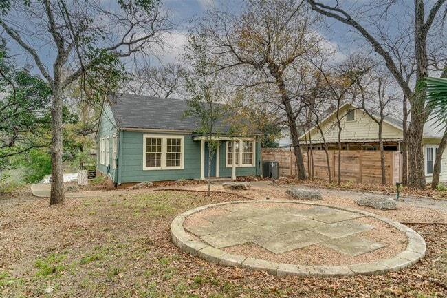 1609 Sunset Ln in Austin, TX - Building Photo - Building Photo