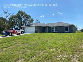 245 Locust Rd in Ocala, FL - Foto de edificio - Building Photo