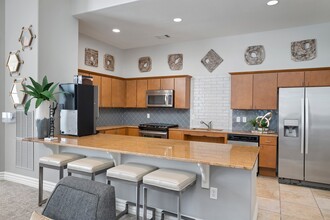 Corbin Greens Apartments in Overland Park, KS - Building Photo - Building Photo