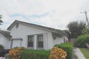 518 NE 48th St in Boca Raton, FL - Building Photo