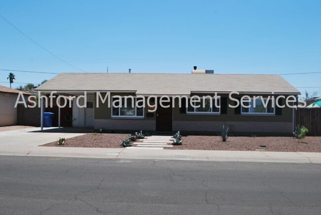 property at 1017 E Alice Ave