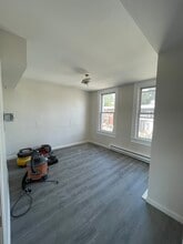 2745 Holland Ave in Bronx, NY - Building Photo - Building Photo