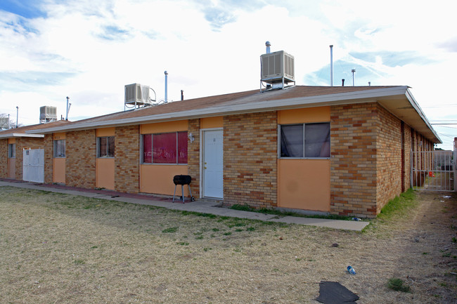 8928 Lawson St in El Paso, TX - Building Photo - Building Photo