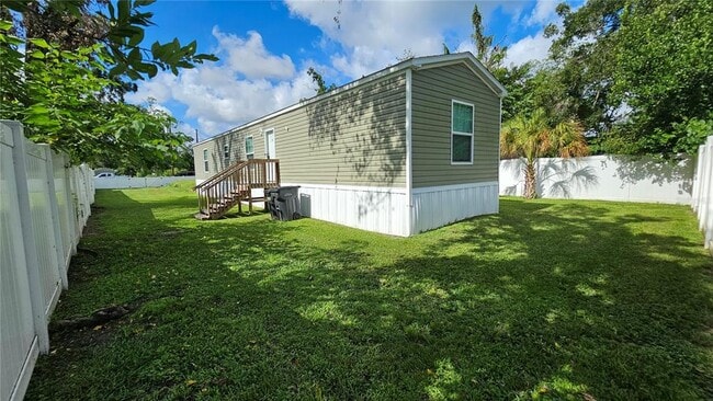 property at 1831 Ruby St