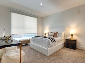 1330 Federal Ave, Unit 104A in Los Angeles, CA - Building Photo - Building Photo