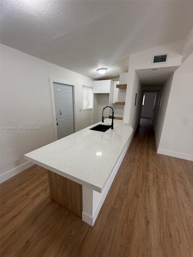 2169 NW 80th St in Miami, FL - Building Photo - Building Photo