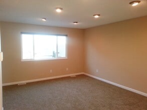5711 W 92nd Ave in Westminster, CO - Building Photo - Building Photo