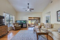 2599 Bentley Dr in Palm Harbor, FL - Foto de edificio - Building Photo