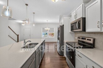 764 Alexander Commons Dr in Monroe, NC - Building Photo - Building Photo