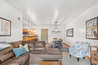 5501 Lillehammer Ln in Park City, UT - Building Photo - Building Photo