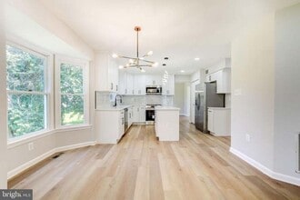 3520 Golden Hill Dr in Bowie, MD - Building Photo - Building Photo