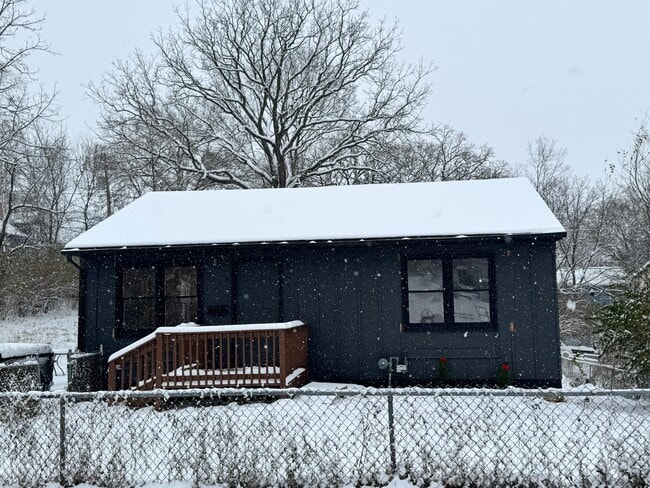 property at 8415 Park Ave