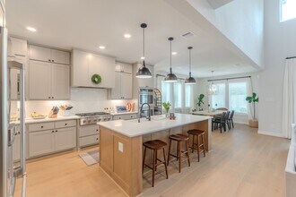 63 Perennial Cyn Dr in The Woodlands, TX - Building Photo - Building Photo