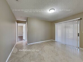 5065 1st Rd in Greenacres, FL - Building Photo - Building Photo