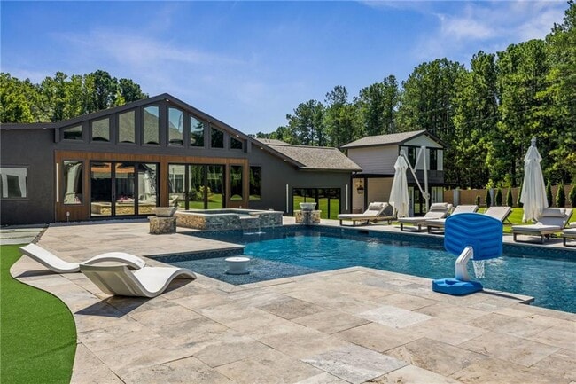 2641 Camp Branch Rd in Buford, GA - Building Photo - Building Photo
