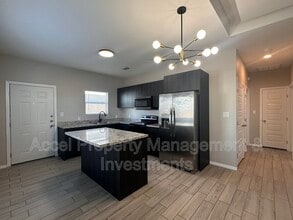 3405 S Mia Ln in Edinburg, TX - Building Photo - Building Photo