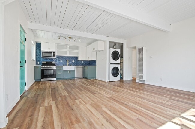 property at 4925 Locust Ave