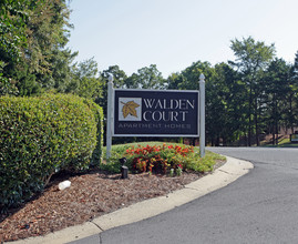 Walden Court Apartments in Charlotte, NC - Building Photo - Building Photo